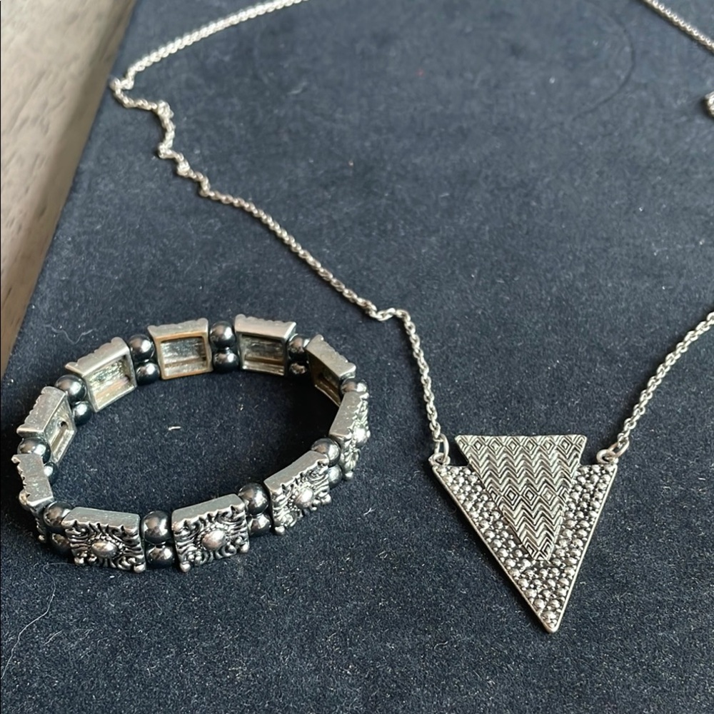 Silver Geometric Necklace and Bracelet Set